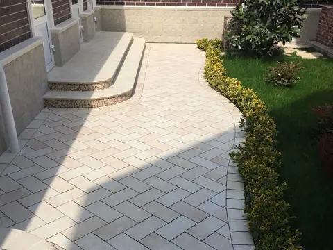 Scandiano Beige на объекте — ракурс 1